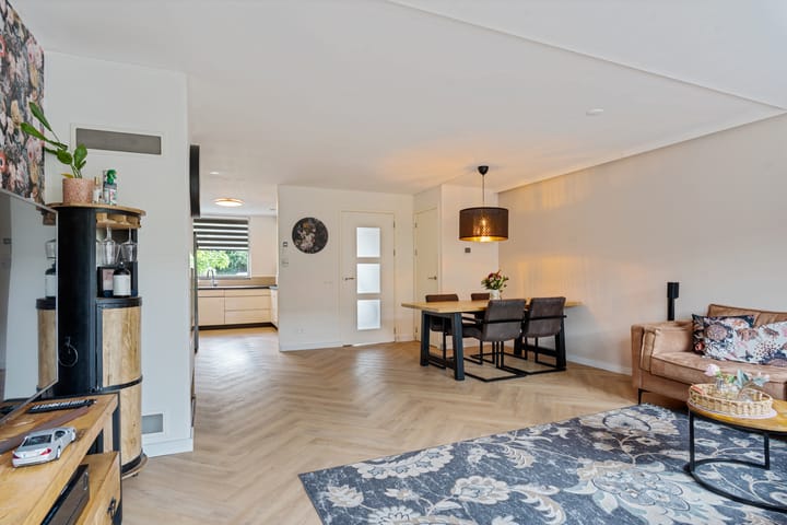 Foto 14 van Pernisstraat 67