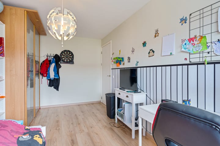 Foto 34 van Pernisstraat 67