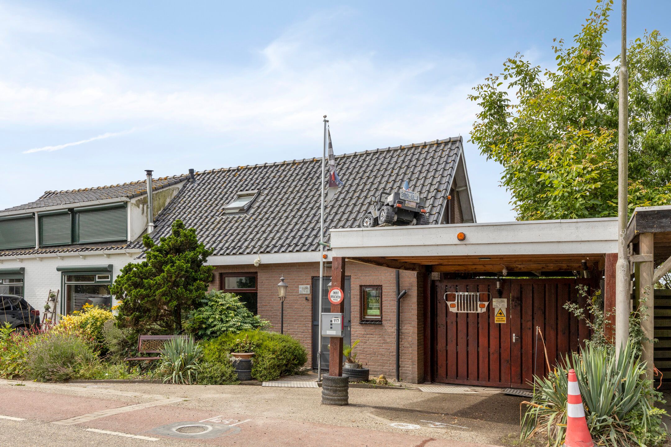 Foto 27 van Zwartsluisje 117