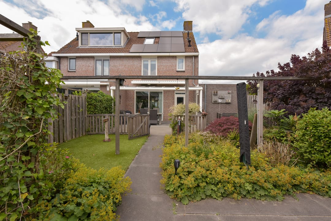 Foto 2 van Viergang 143