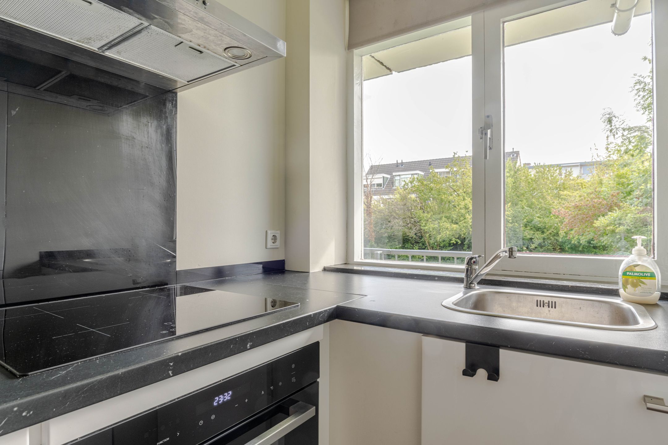 Foto 12 van Van Langendonckstraat 62