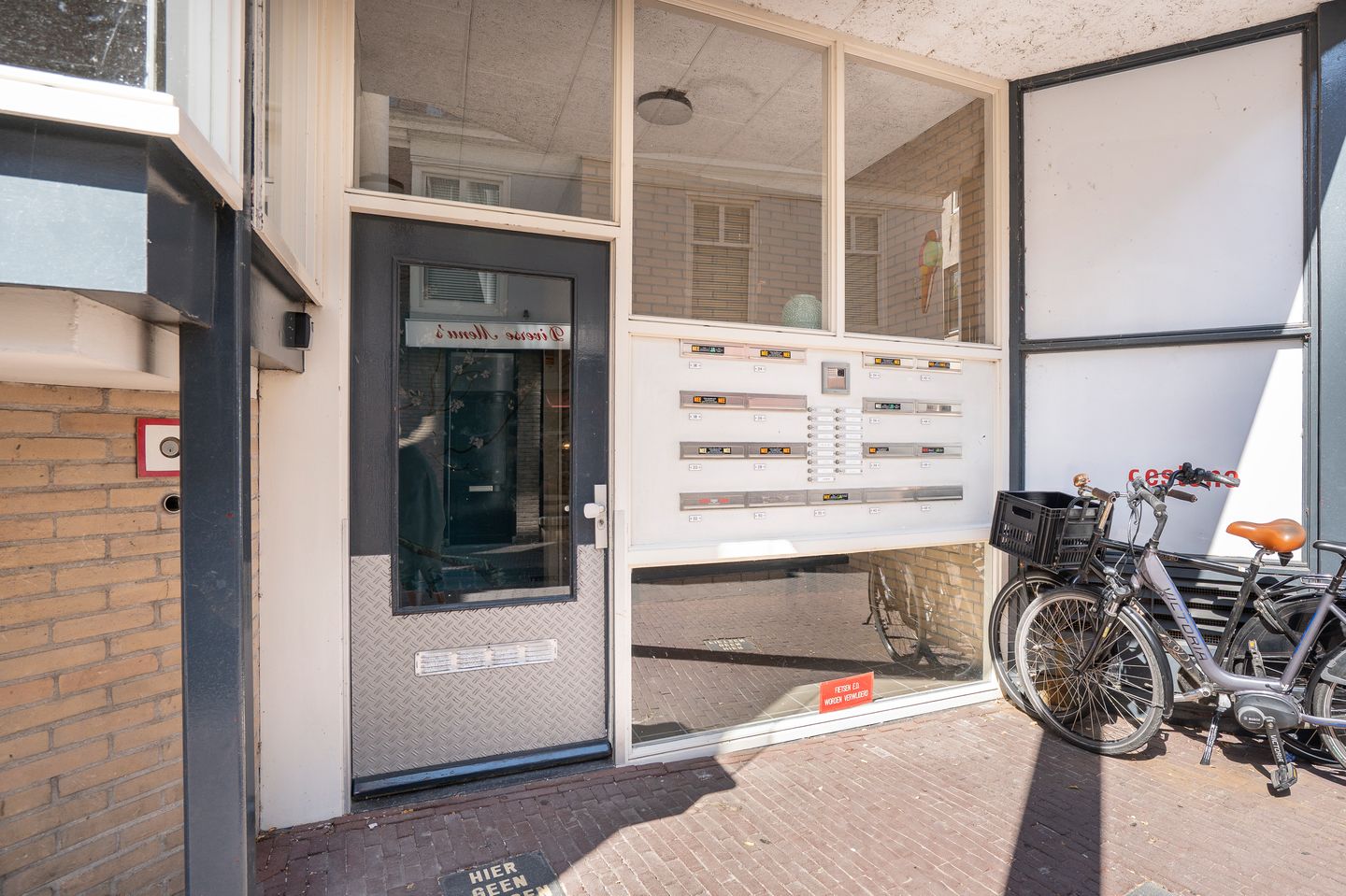 Photo 5 of Everwijnstraat 28