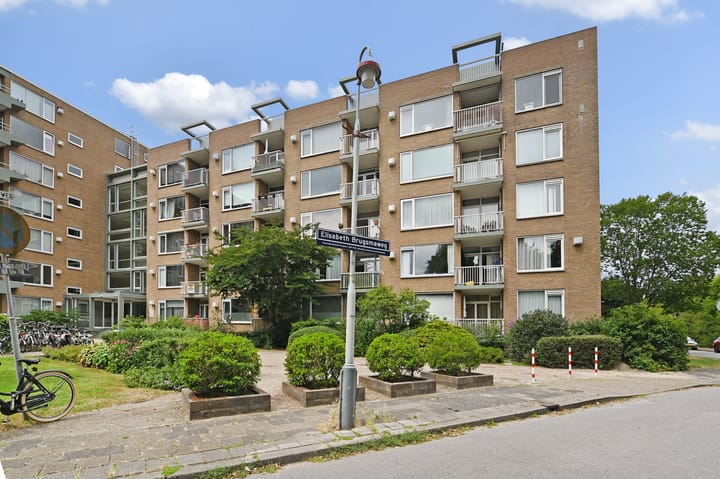 Foto 28 van Elisabeth Brugsmaweg 1-320