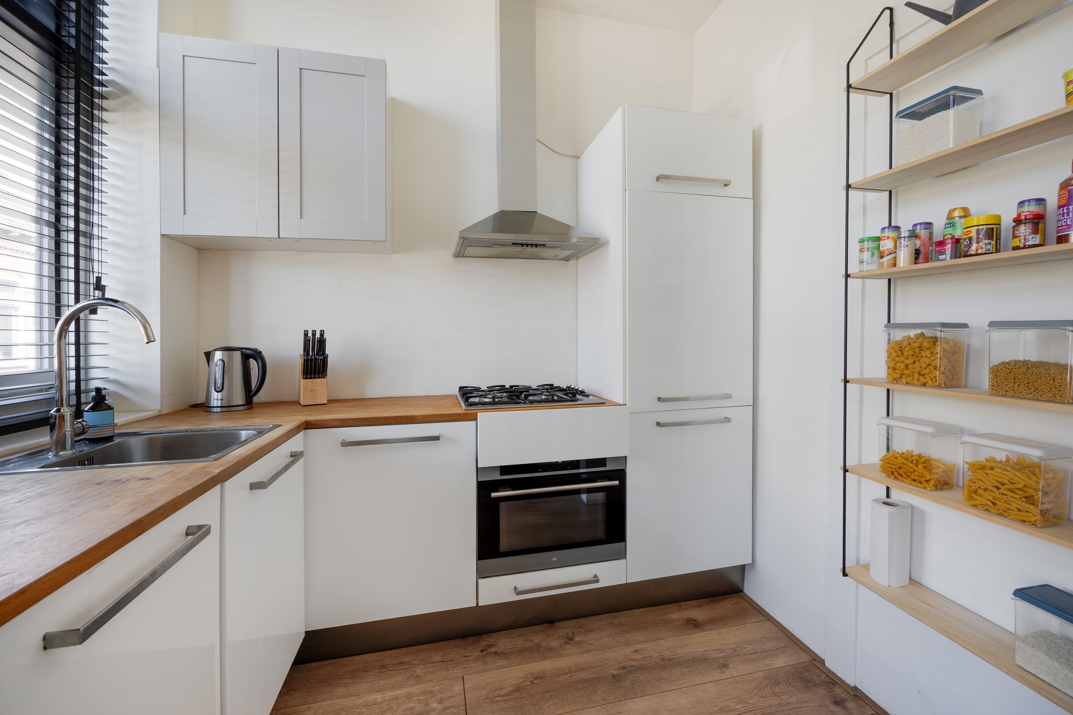 Foto 12 van Prins Hendrikstraat 13-A