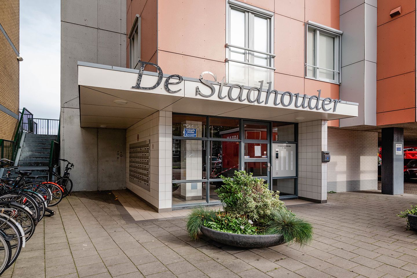 Photo 5 of Stadhoudersplein 139