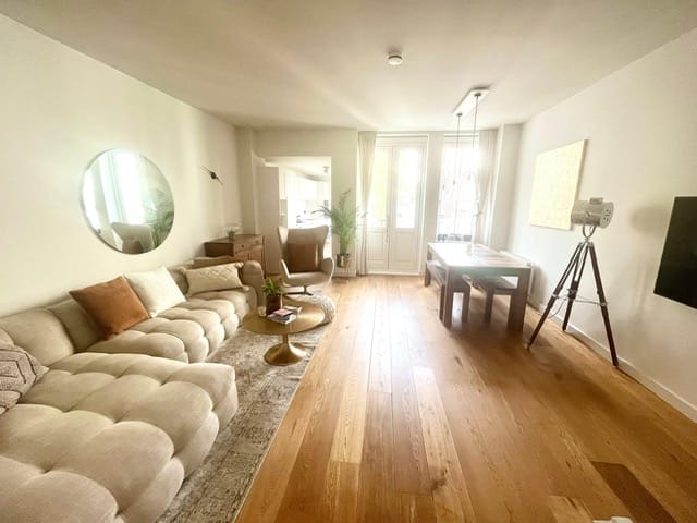 Photo 4 of Laurierstraat 68-C