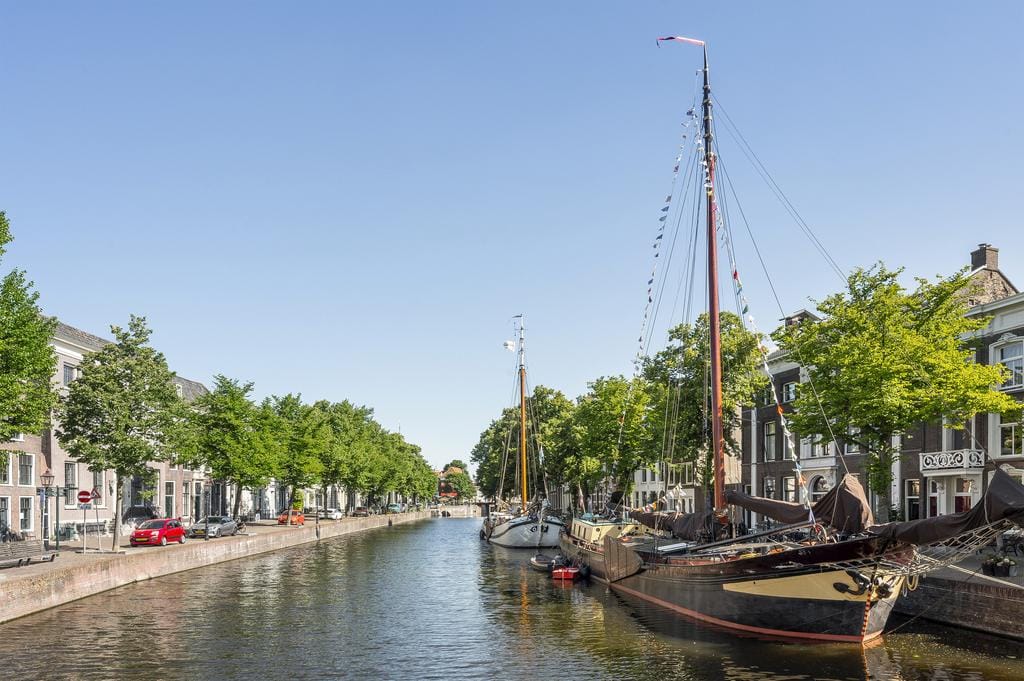 Photo 37 of Lange Haven 96-B