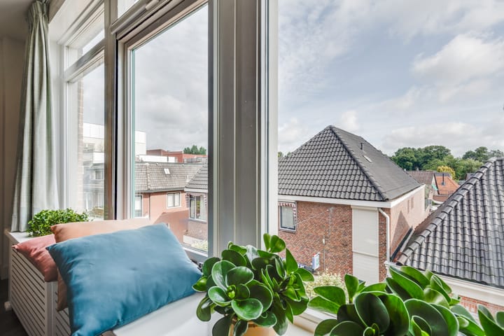 Photo 12 of Ratumsestraat 140