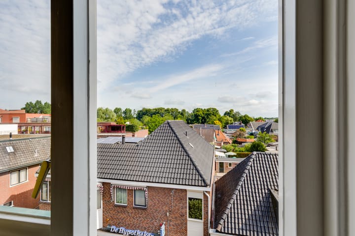 Photo 26 of Ratumsestraat 140