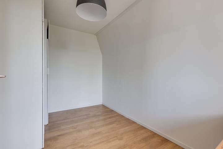 Photo 28 of Ratumsestraat 140