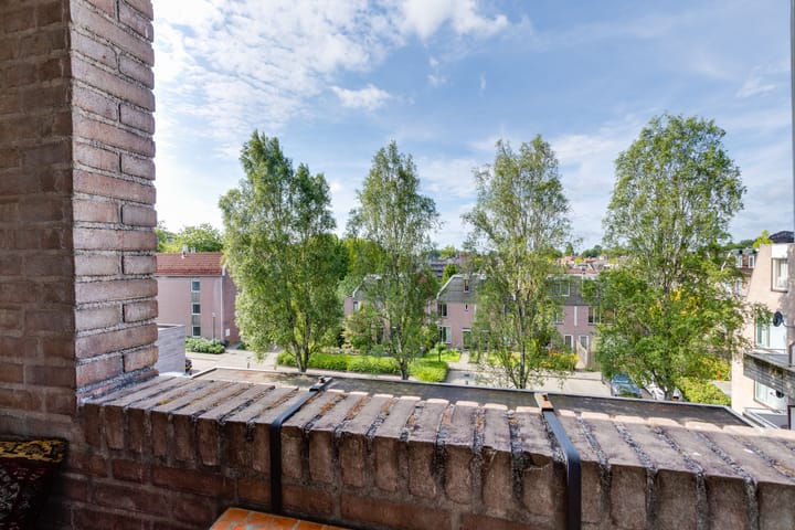 Photo 31 of Ratumsestraat 140