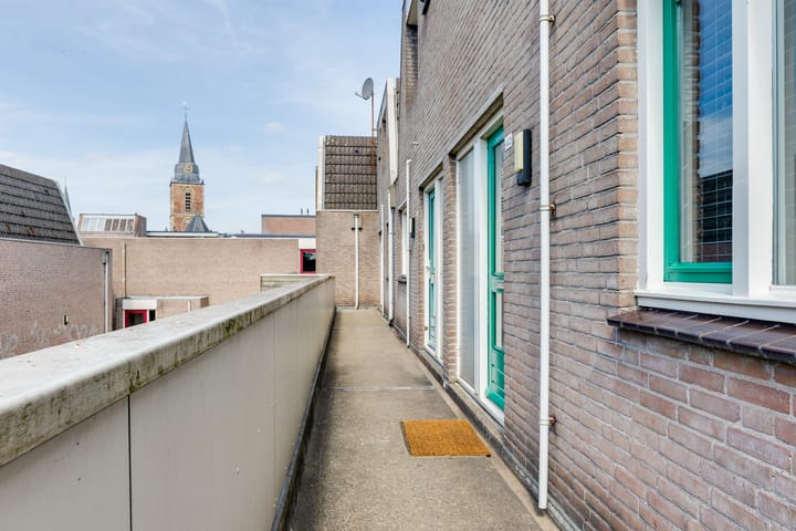 Photo 35 of Ratumsestraat 140