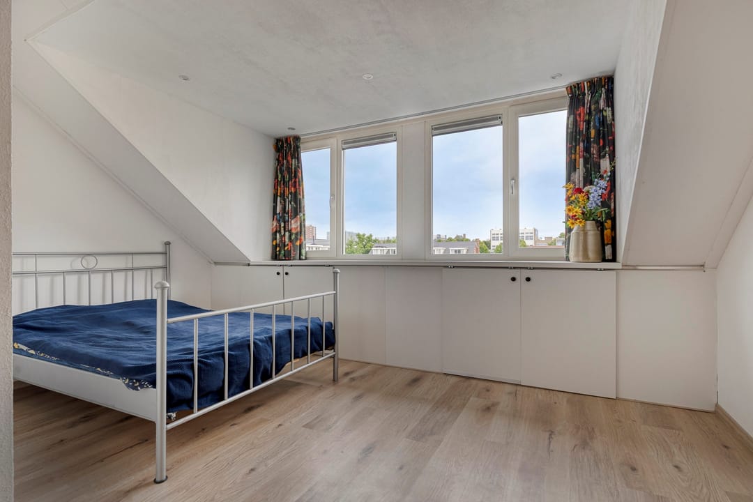 Foto 28 van Vennemeerstraat 12