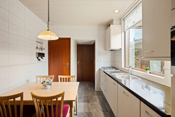 Foto 15 van Voorstraat 47