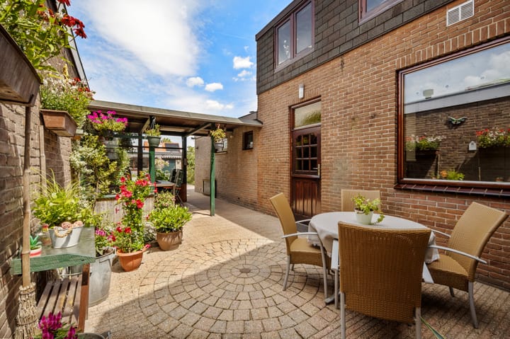 Foto 39 van Voorstraat 47