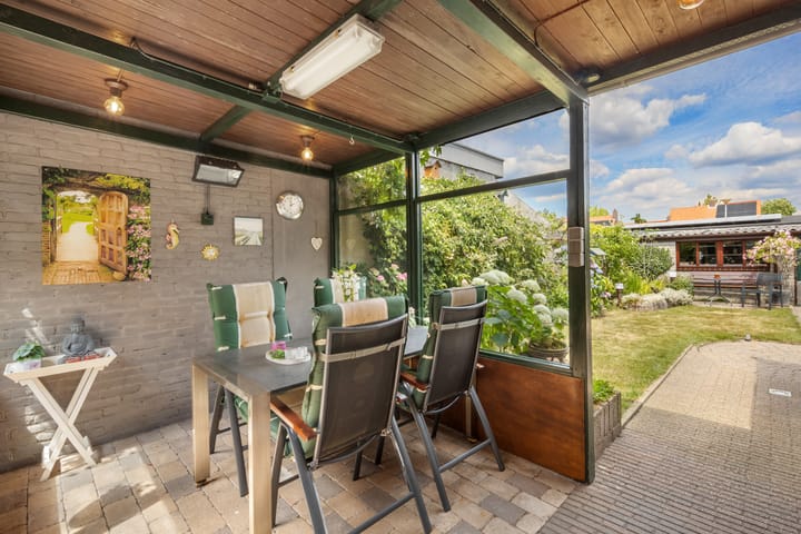 Foto 41 van Voorstraat 47