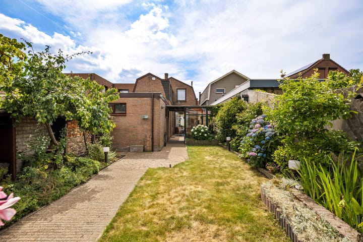 Foto 48 van Voorstraat 47