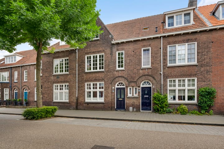 Foto 1 van Charles Ruysstraat 12