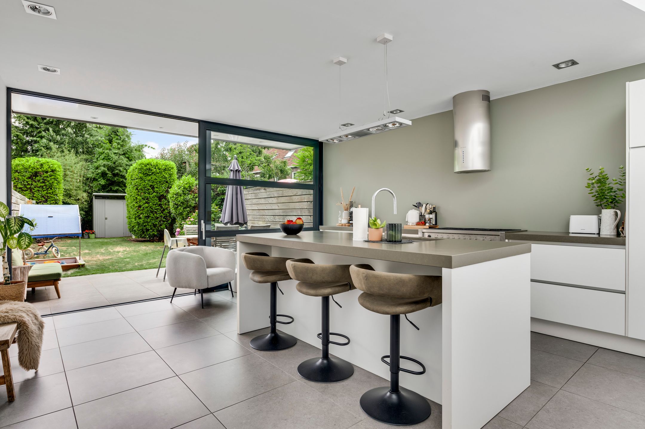 Foto 3 van Charles Ruysstraat 12