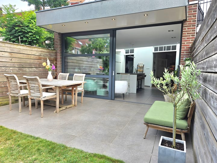 Foto 2 van Charles Ruysstraat 12