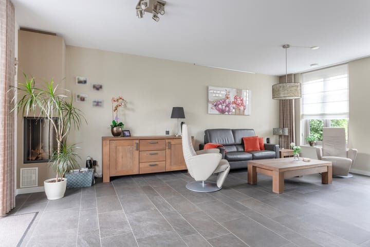 Foto 3 van Windmolen 8