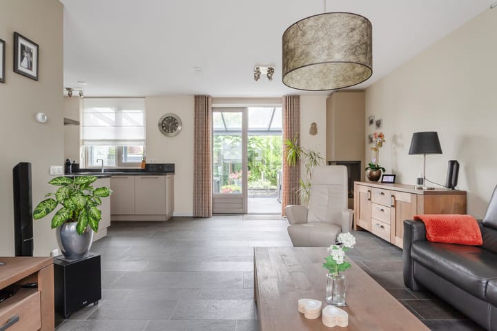 Foto 11 van Windmolen 8