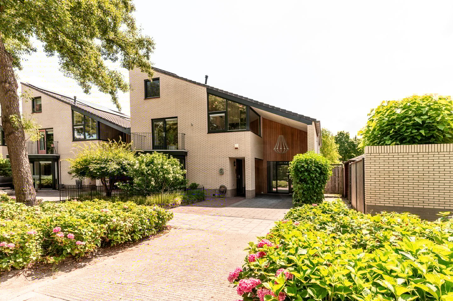 Foto 1 van Elzenstraat 6