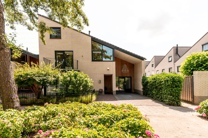 Foto 8 van Elzenstraat 6