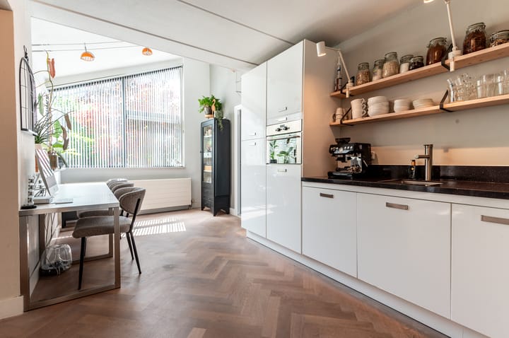 Foto 21 van Elzenstraat 6