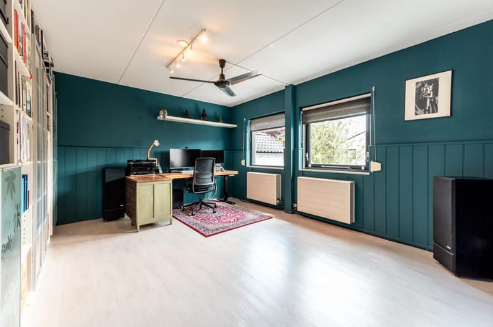 Foto 33 van Elzenstraat 6