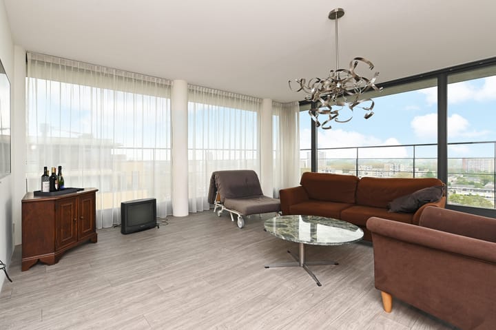 Foto 4 van Sir Winston Churchillln 370-F241