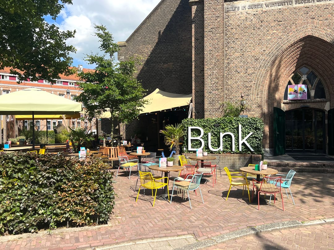 Foto 37 van Sperwerlaan 19-2