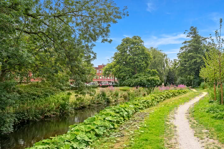 Foto 28 van De Genestetlaan 51