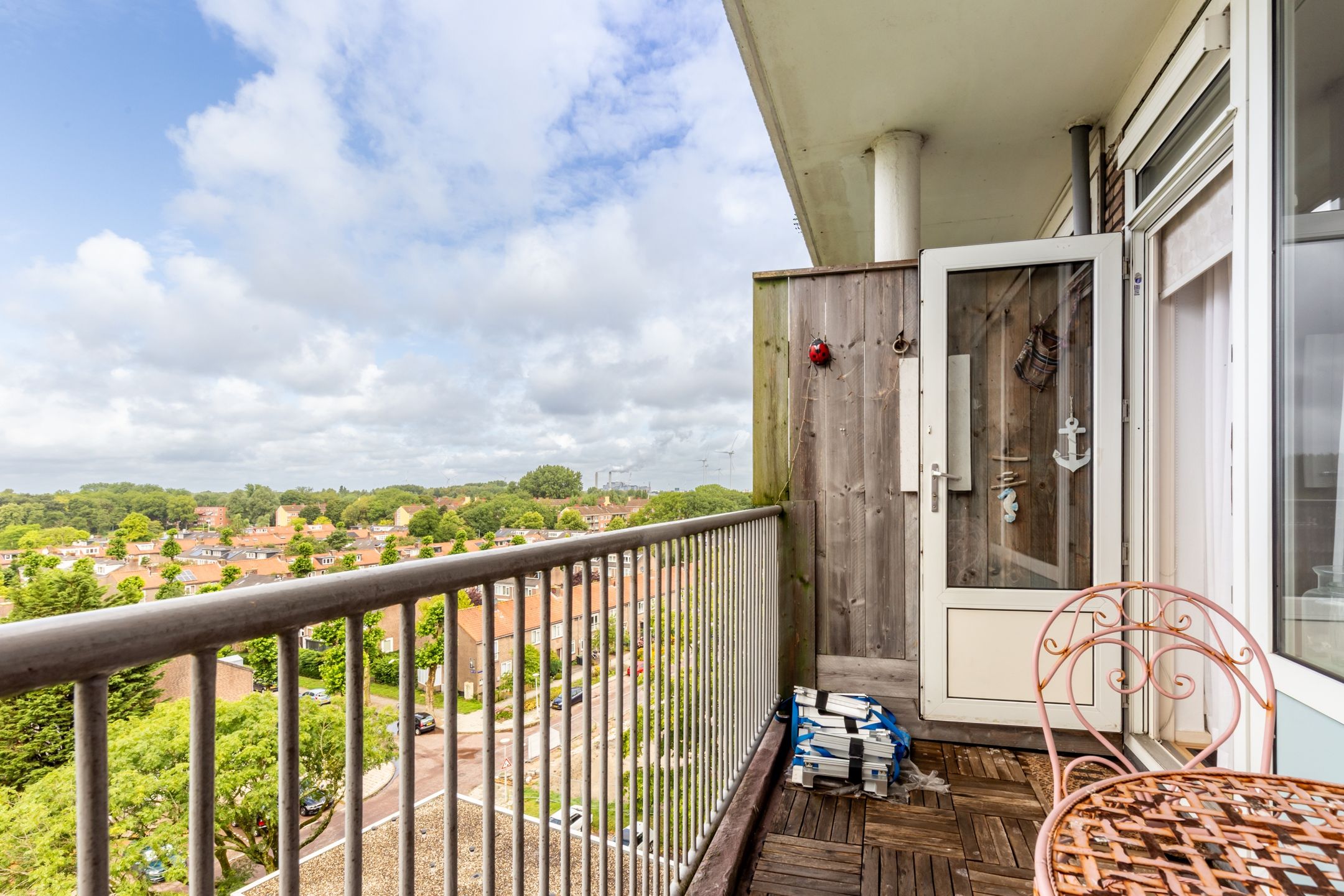 Foto 21 van Burgemeester De Vlugtlaan 325