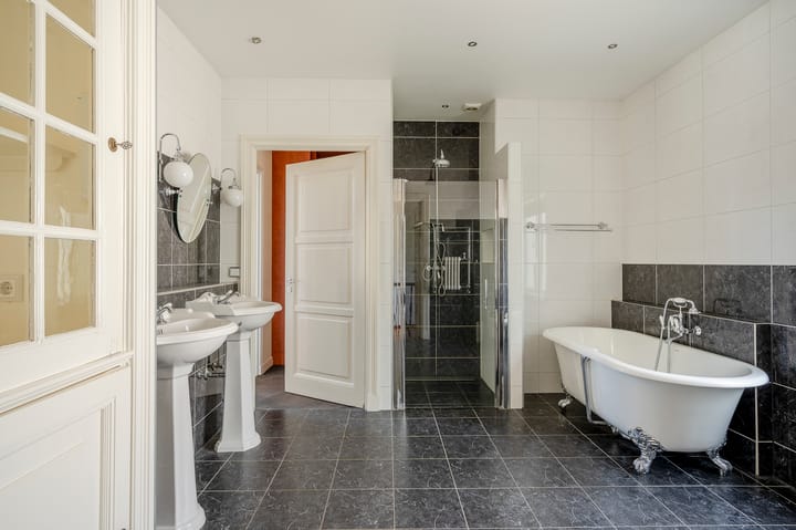 Foto 60 van Frederik Hendriklaan 3