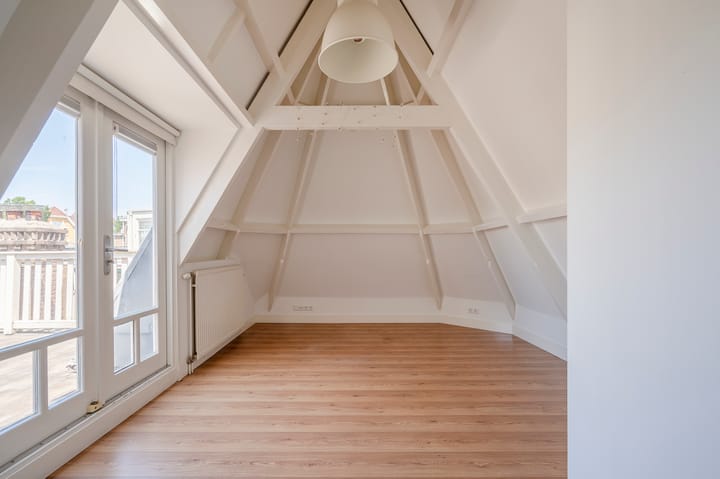 Foto 76 van Frederik Hendriklaan 3