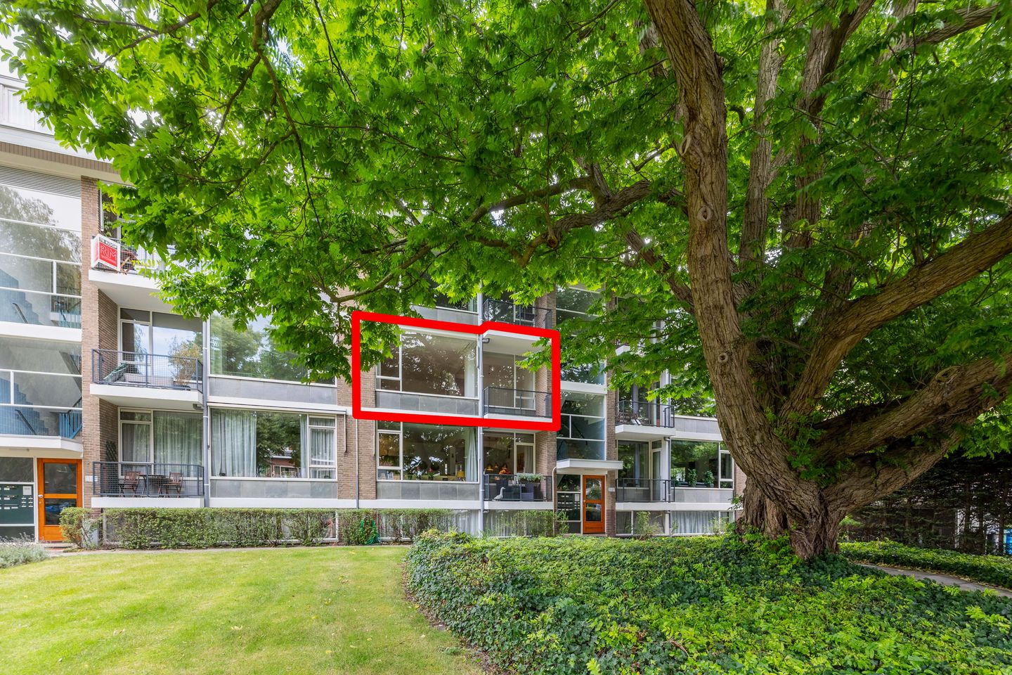 Foto 1 van Laan van Nieuw Oosteinde 119-D