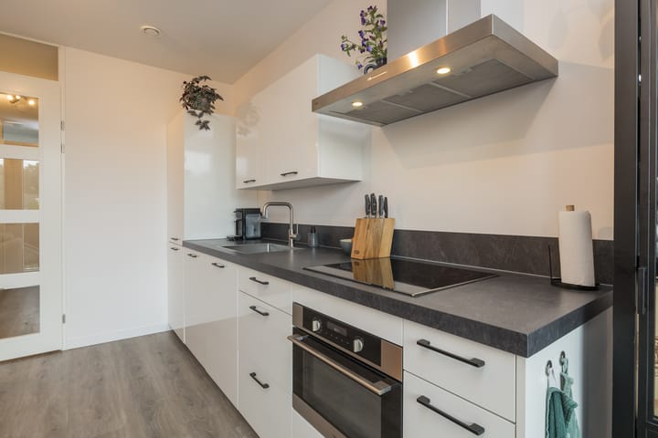 Foto 10 van Ambachtsherenweg 24-A02