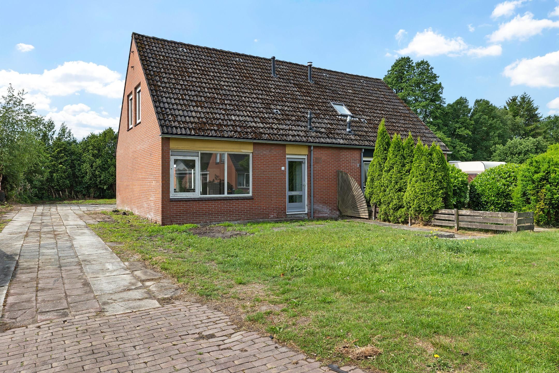 Photo 3 of De Weerdstraat 16