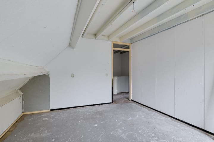 Foto 14 van De Weerdstraat 16