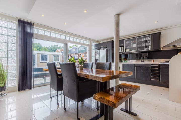 Photo 15 of Perzikkruidweg 35