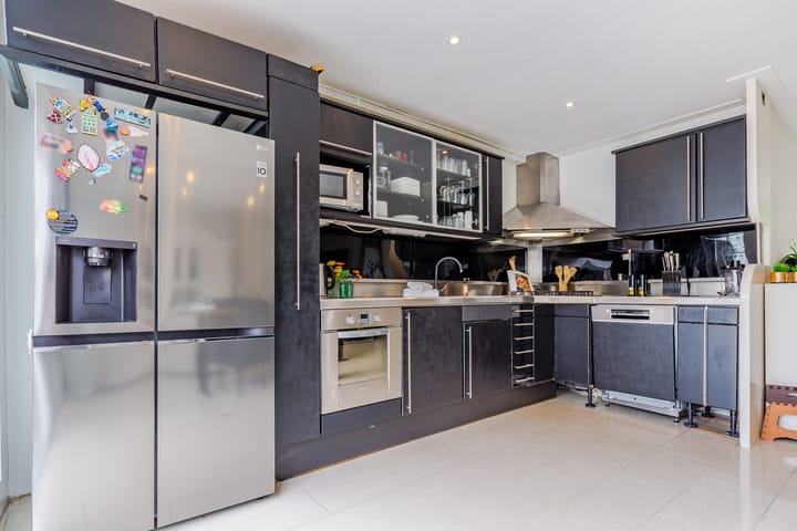 Photo 18 of Perzikkruidweg 35