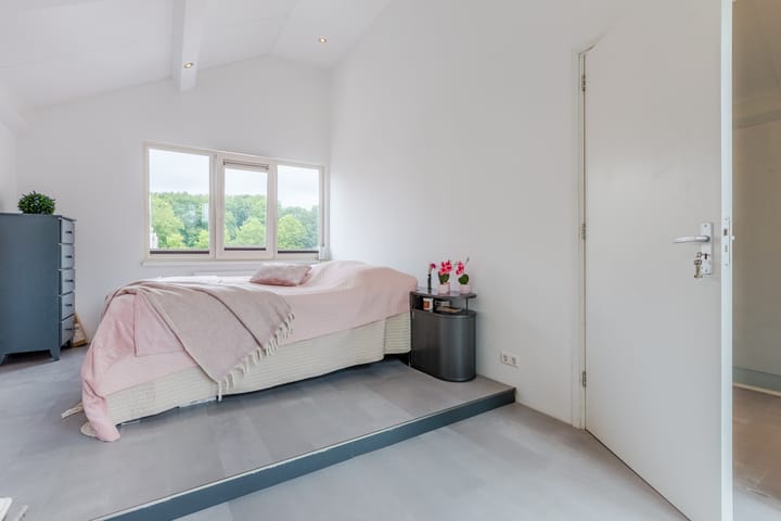 Photo 5 of Perzikkruidweg 35