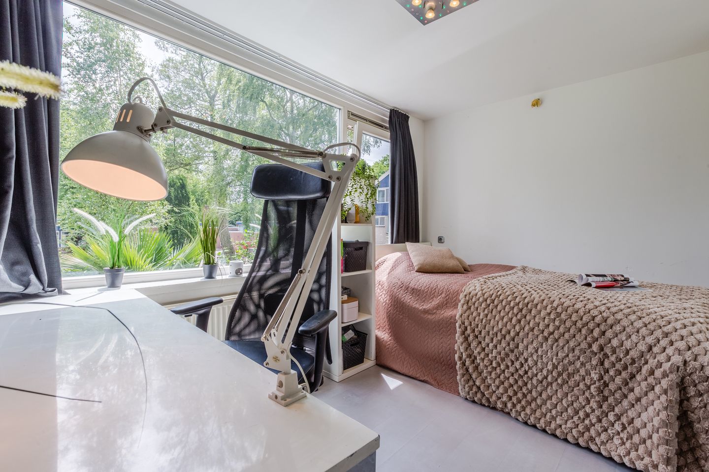 Foto 29 van Perzikkruidweg 35