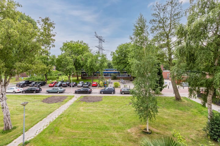 Photo 45 of Perzikkruidweg 35