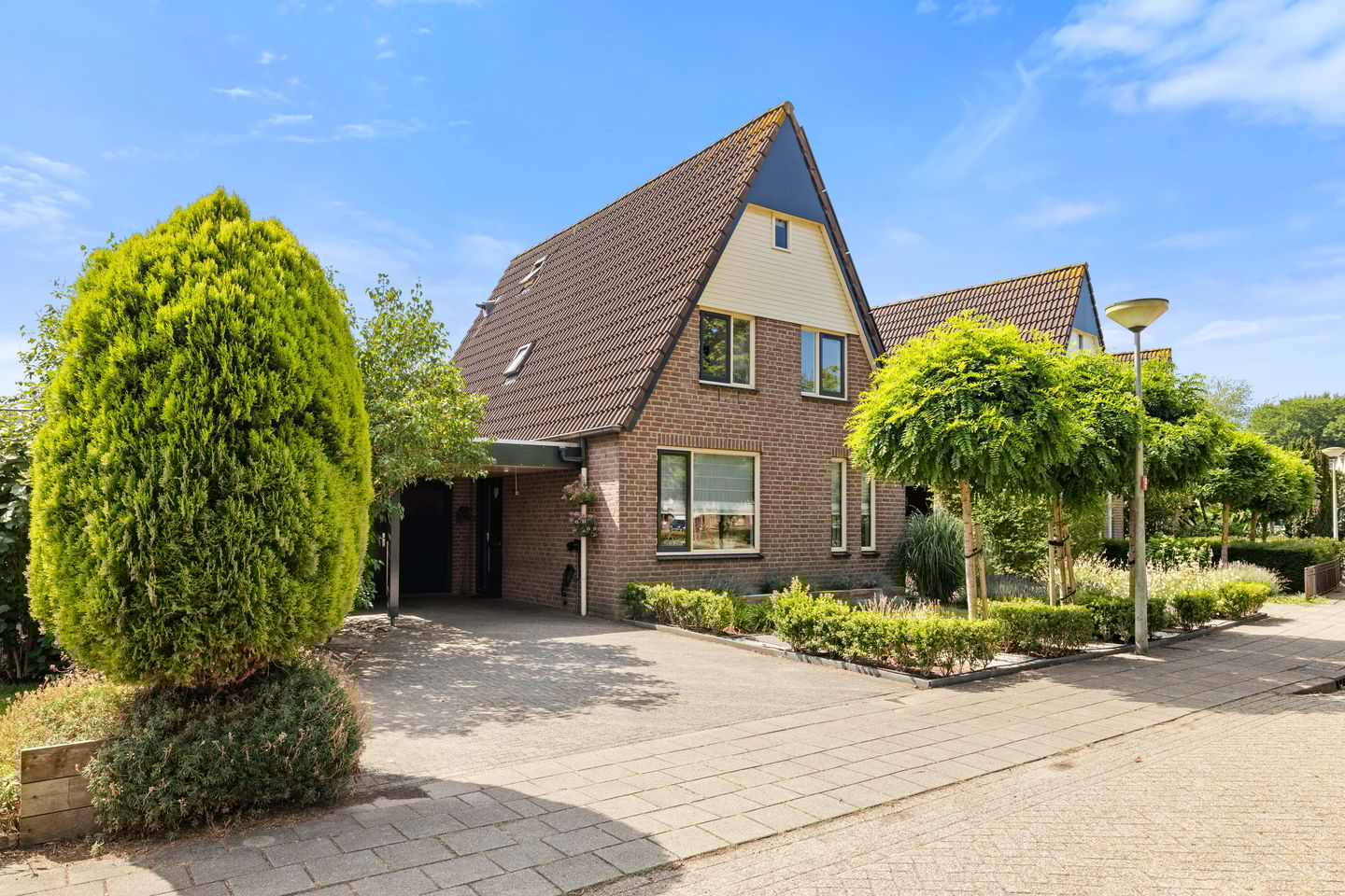 Foto 1 van Antoniuslaan 29