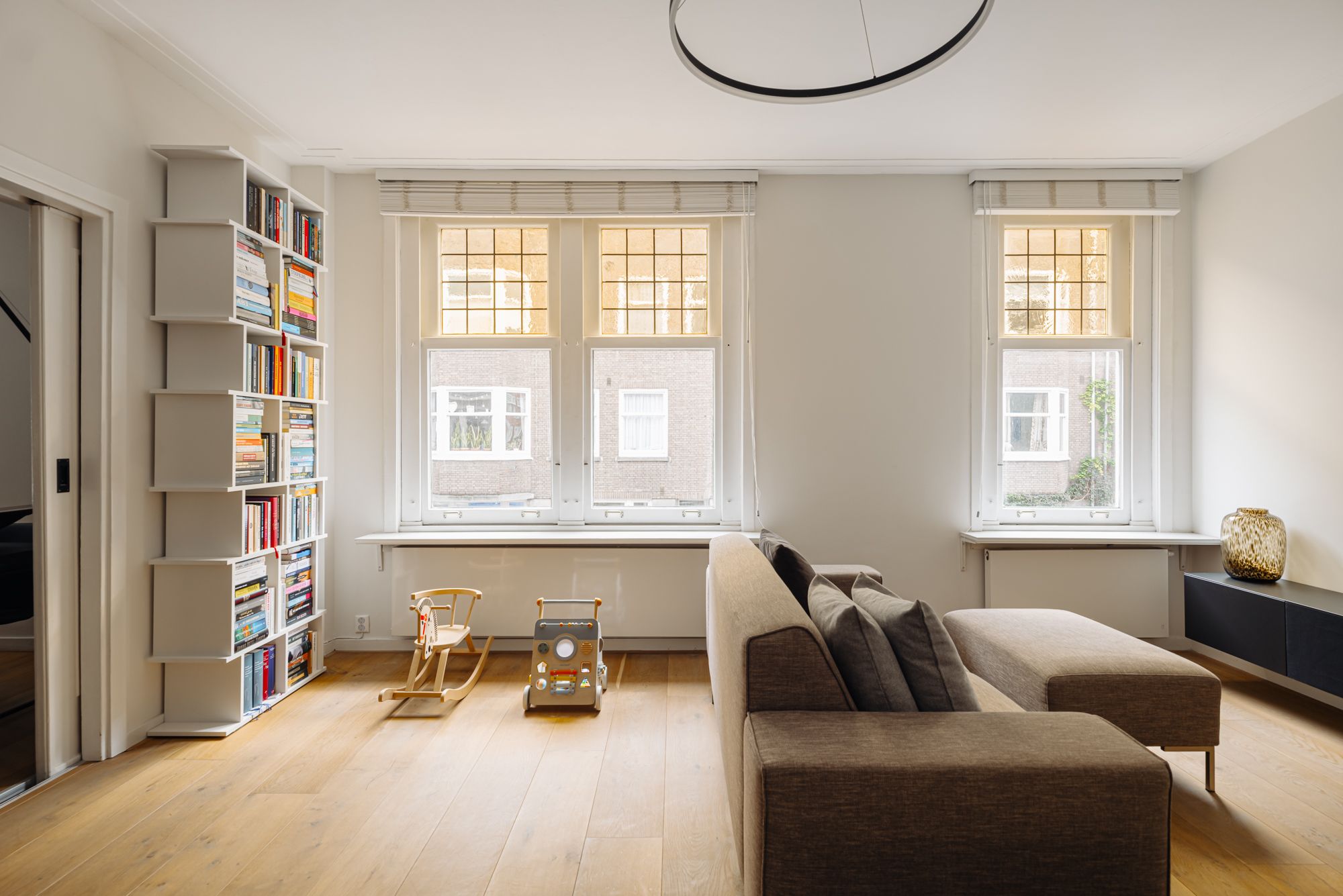 Photo 3 of Tintorettostraat 8-1