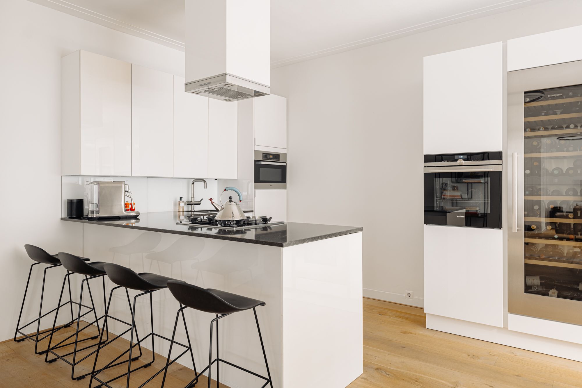 Photo 12 of Tintorettostraat 8-1