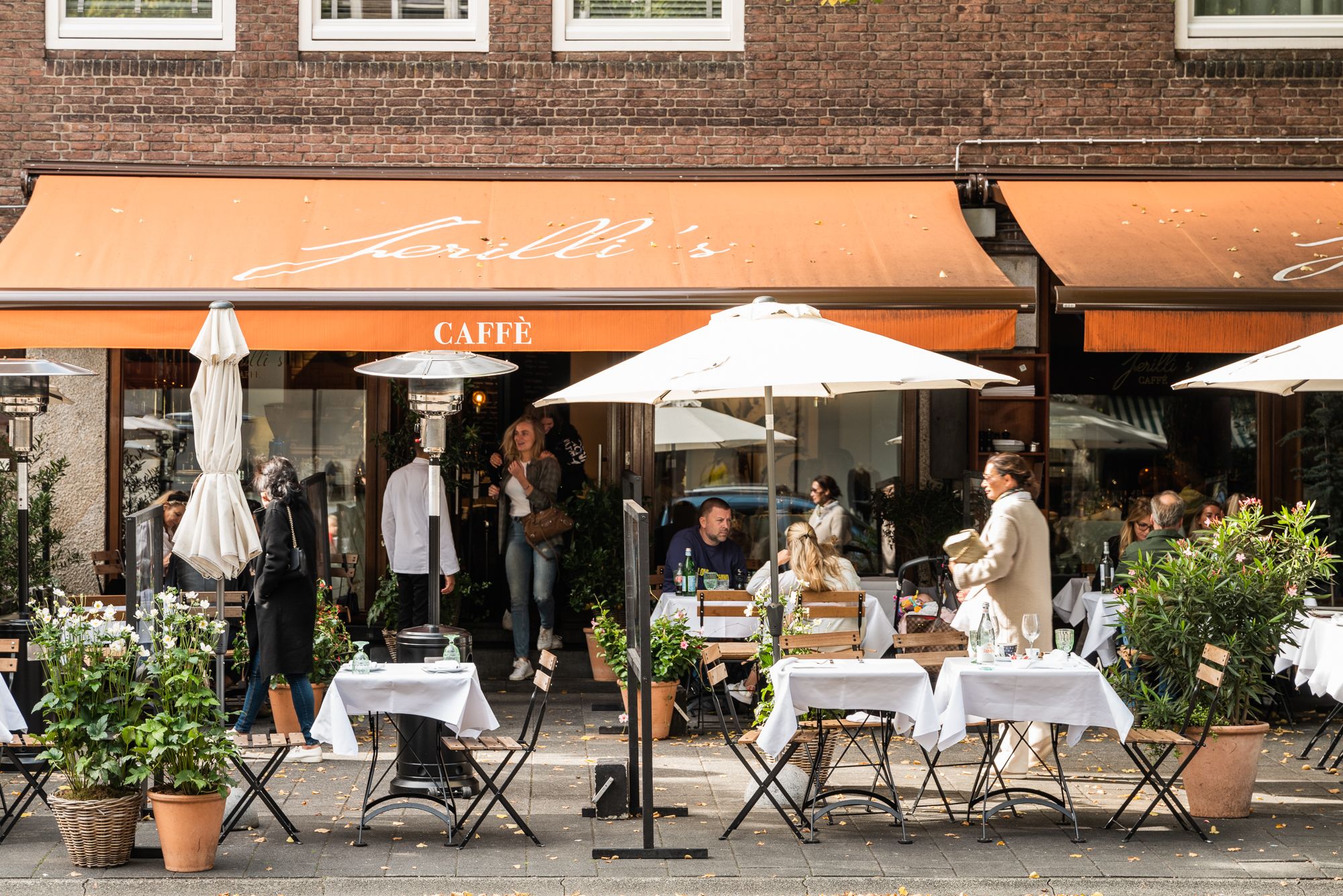 Photo 24 of Tintorettostraat 8-1