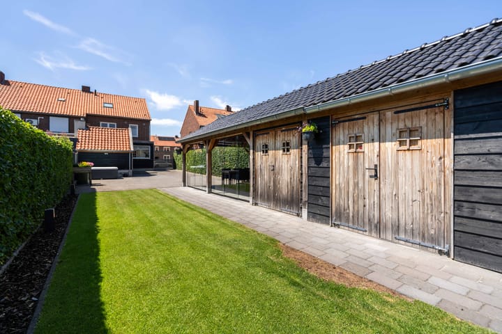 Foto 43 van Middelstestraat 30